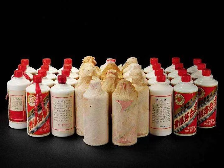 乌伊岭老酒回收上门哪里回收(附近上门回收茅台酒）?